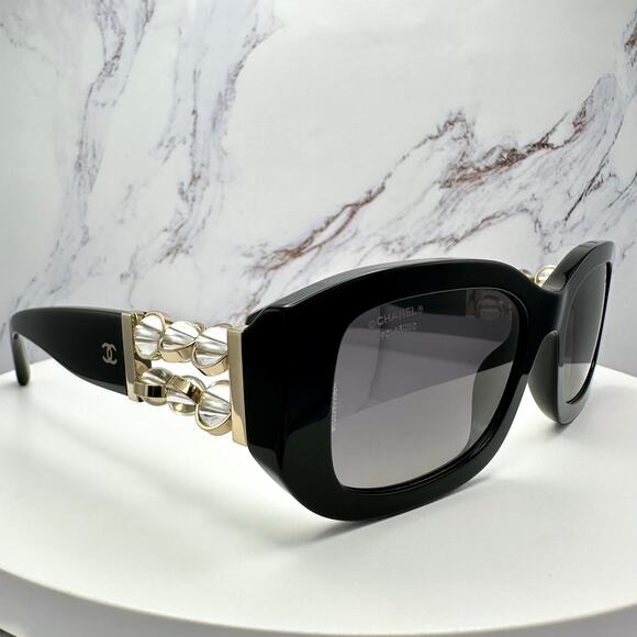 New CHANEL Sunglasses - Picture 11 of 16